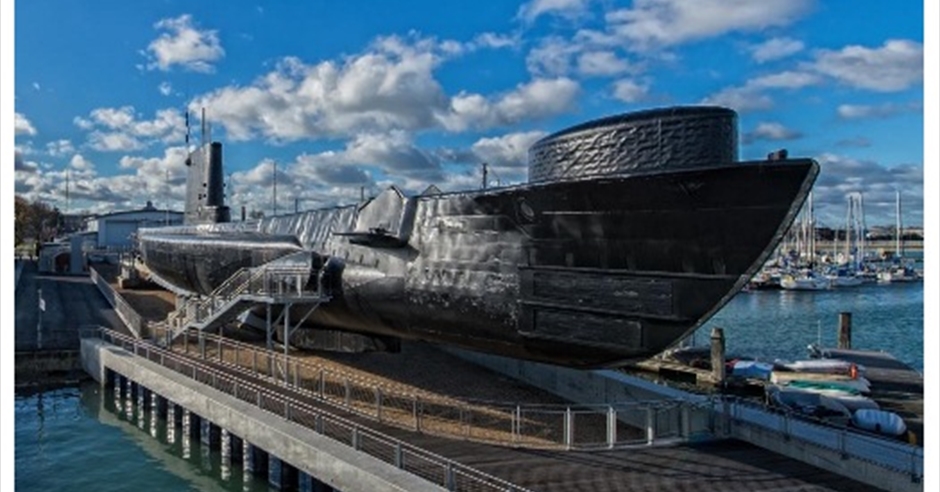 portsmouth submarine tour